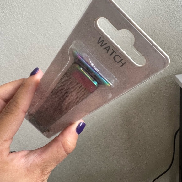 Stainlees steel Tornasol magnetic Apple Watch Band - Picture 6 of 6